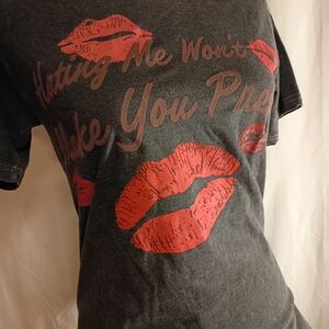 Women's Short Sleeve Tee with Red Lips Graphic